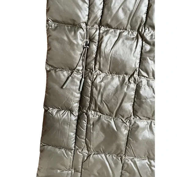 The North Face Thermoball Eco Jacket Mens‎ Size Medium Green Puffer Insulated